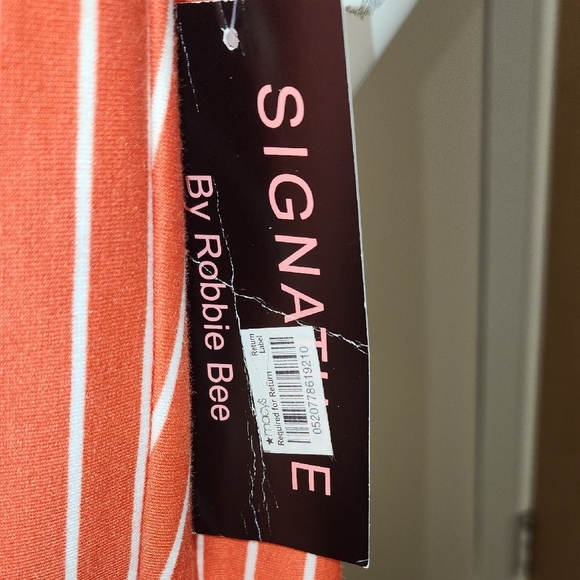 Robbie Bee Orange Midi Dress with Dolman Sleeves and Scoop Neck - Picture 9 of 11